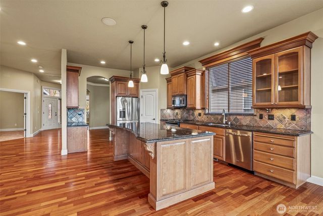 4860 K Street, Washougal, WA 98671