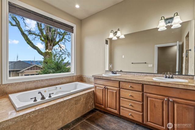 4860 K Street, Washougal, WA 98671