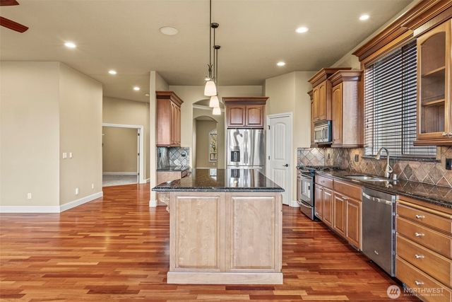 4860 K Street, Washougal, WA 98671