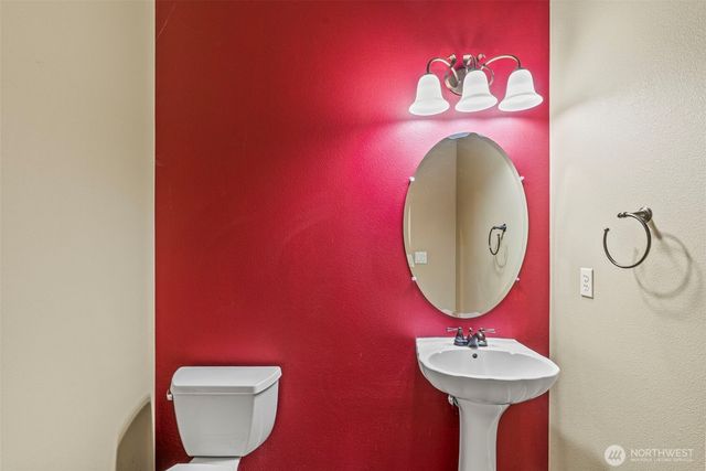 4860 K Street, Washougal, WA 98671