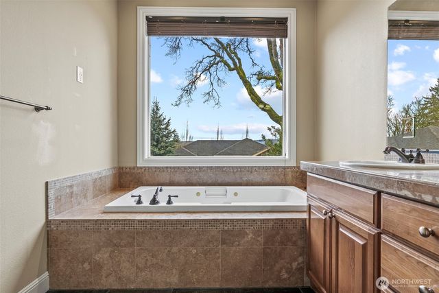 4860 K Street, Washougal, WA 98671