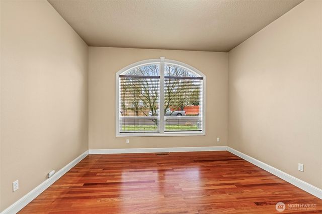 4860 K Street, Washougal, WA 98671