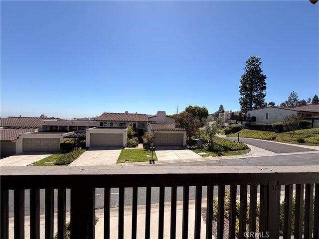 77 Cottonwood, Palos Verdes Peninsula, CA 90274
