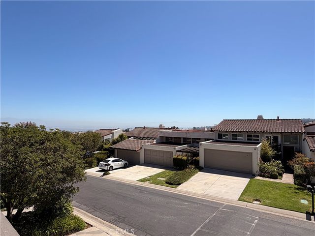 77 Cottonwood, Palos Verdes Peninsula, CA 90274