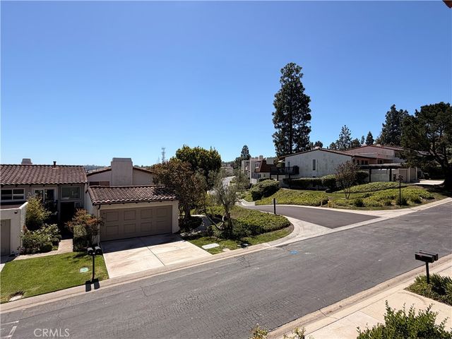 77 Cottonwood, Palos Verdes Peninsula, CA 90274