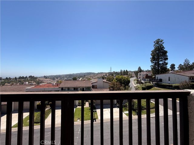 77 Cottonwood, Palos Verdes Peninsula, CA 90274