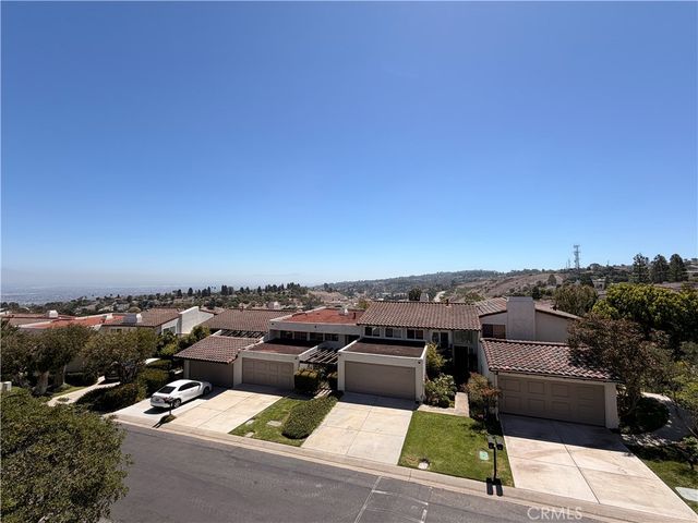 77 Cottonwood, Palos Verdes Peninsula, CA 90274