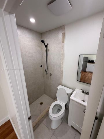 531 SW 89th Ct Side, Miami, FL 33174