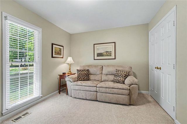4903 Forest Oaks Drive, Greensboro, NC 27406