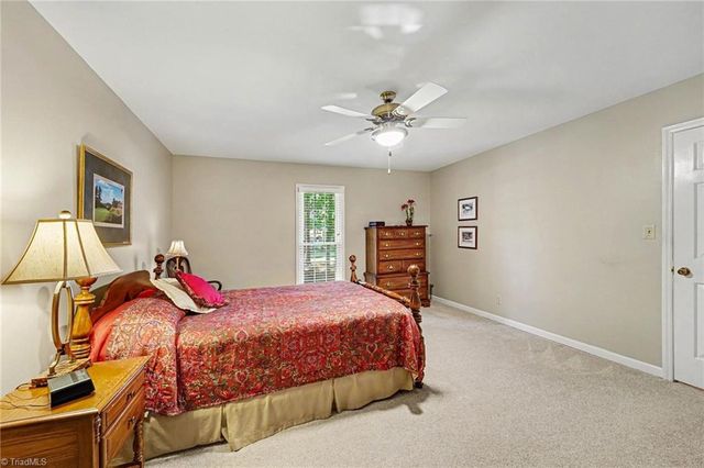 4903 Forest Oaks Drive, Greensboro, NC 27406