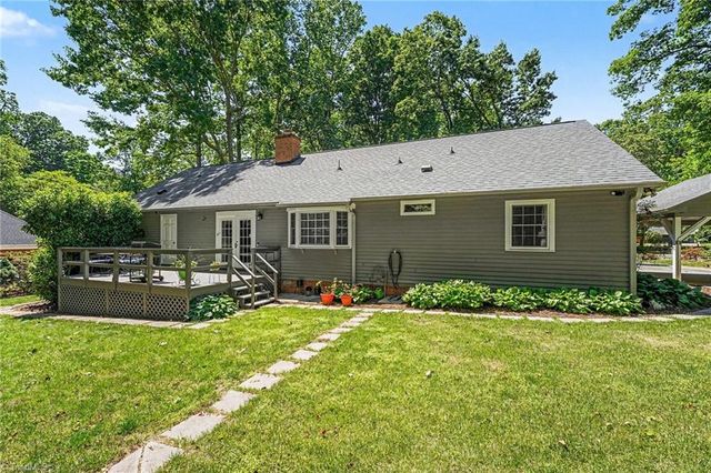 4903 Forest Oaks Drive, Greensboro, NC 27406