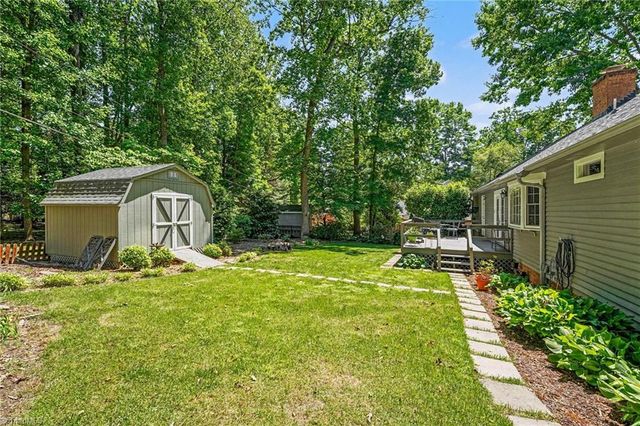 4903 Forest Oaks Drive, Greensboro, NC 27406