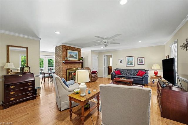 4903 Forest Oaks Drive, Greensboro, NC 27406