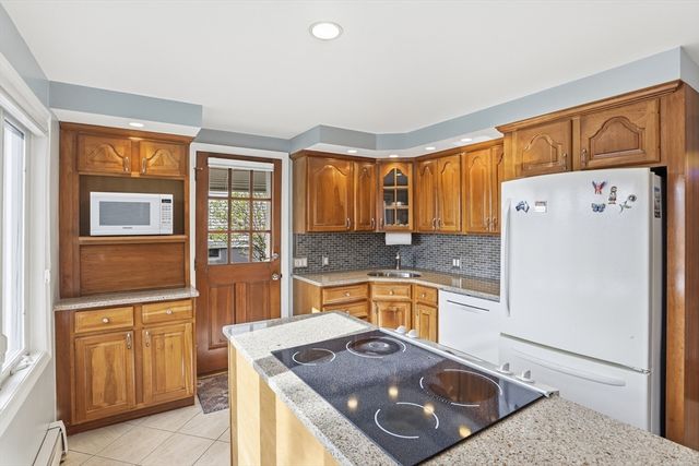 115 Collincote St, Stoneham, MA 02180