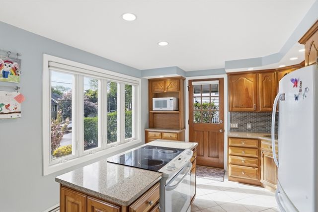 115 Collincote St, Stoneham, MA 02180