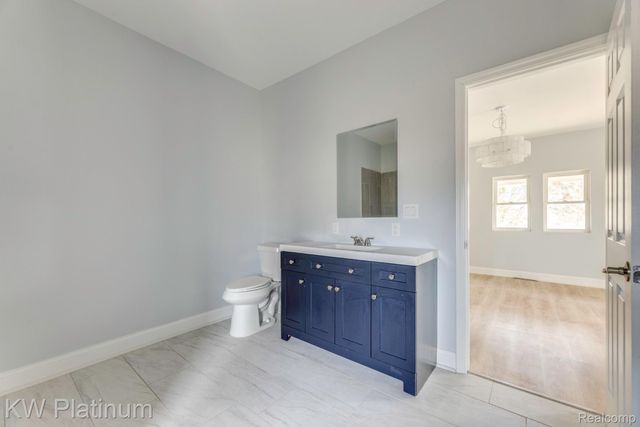 2819 Ravenswood Road, Port Huron, MI 48060