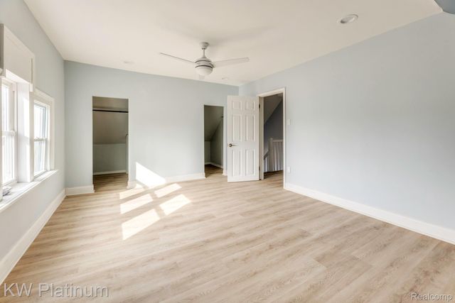 2819 Ravenswood Road, Port Huron, MI 48060