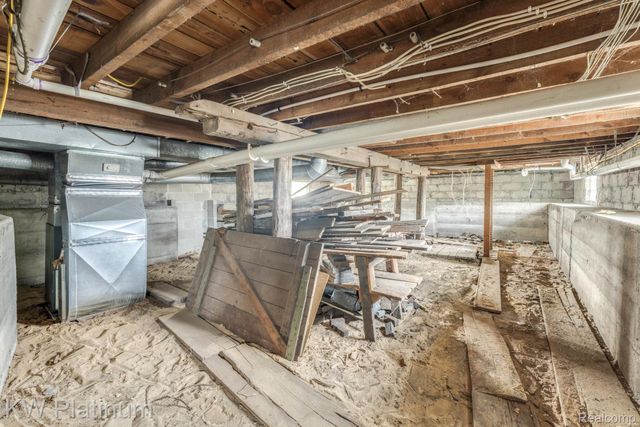 2819 Ravenswood Road, Port Huron, MI 48060