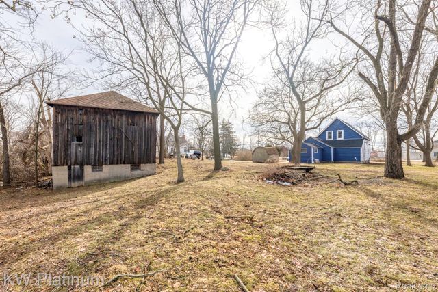 2819 Ravenswood Road, Port Huron, MI 48060