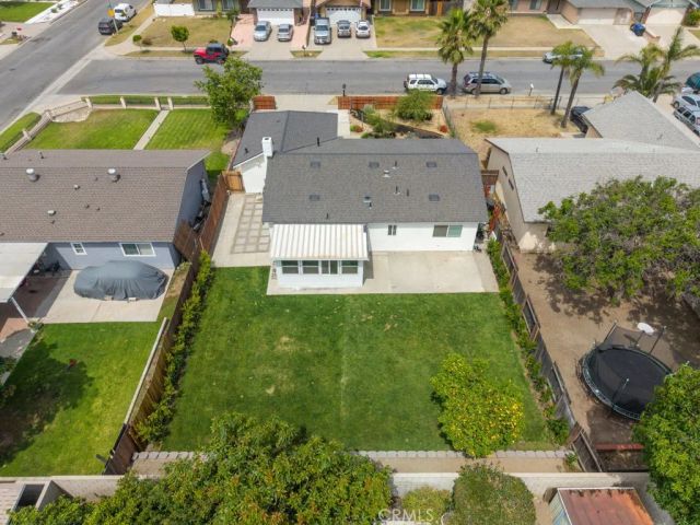 7465 Palo Verde Ave, Fontana, CA 92336