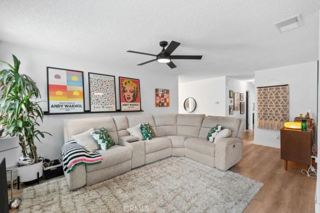 7465 Palo Verde Ave, Fontana, CA 92336