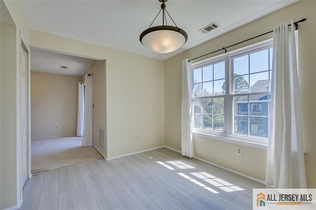 48 Tanglewood Court, South Brunswick, NJ 08852