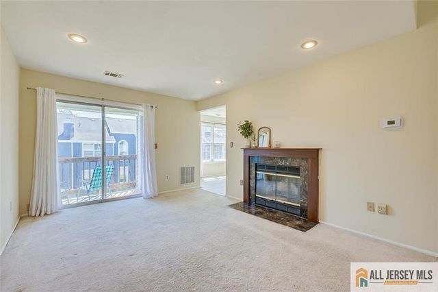 48 Tanglewood Court, South Brunswick, NJ 08852