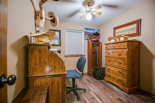 248 Edinburgh Rd, San Angelo, TX 76901