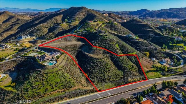 30665 Sorrel Lane, Canyon Lake, CA 92587