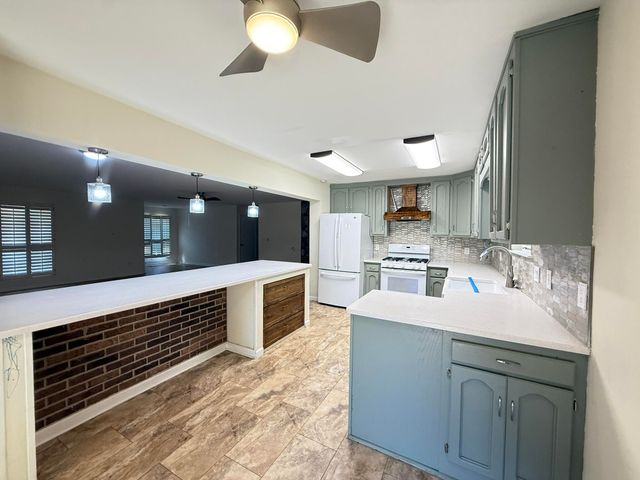 8905 Apison Pike, Ooltewah, TN 37363