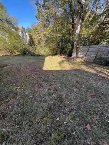 8905 Apison Pike, Ooltewah, TN 37363