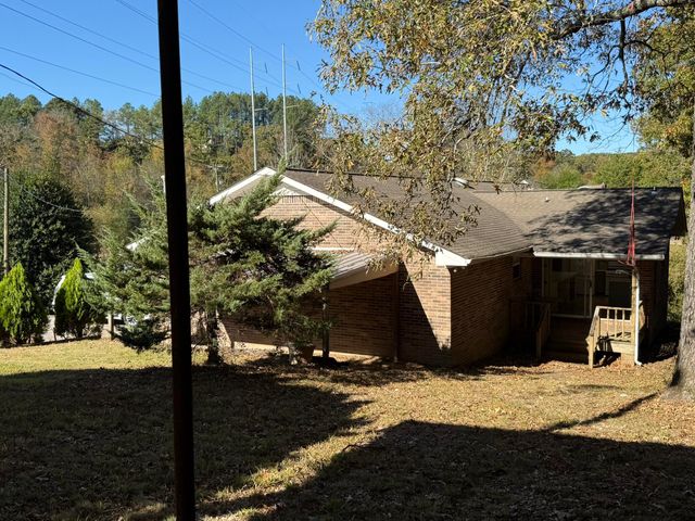 8905 Apison Pike, Ooltewah, TN 37363