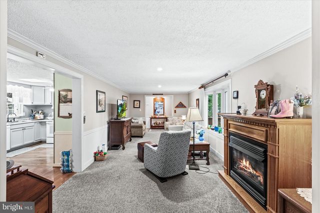 604 STRATFORD CIR, Locust Grove, VA 22508