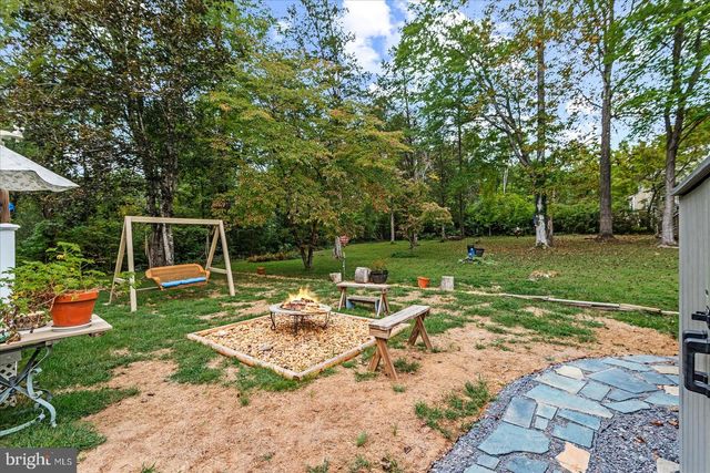 604 STRATFORD CIR, Locust Grove, VA 22508