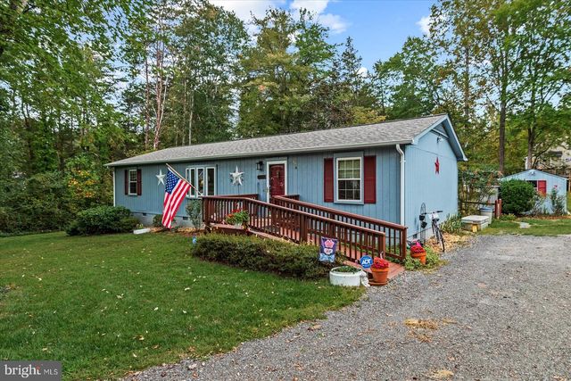 604 STRATFORD CIR, Locust Grove, VA 22508