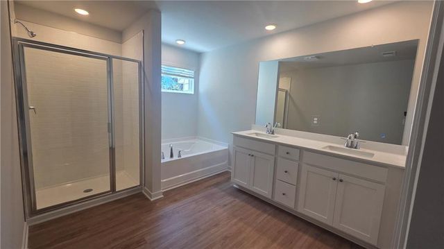 7493 Clover Lane 126, Flowery Branch, GA 30542