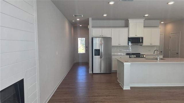 7493 Clover Lane 126, Flowery Branch, GA 30542