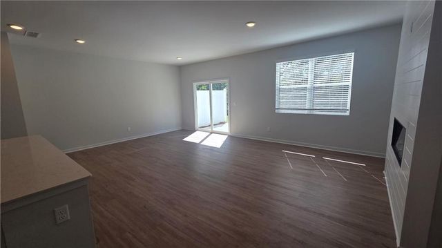 7493 Clover Lane 126, Flowery Branch, GA 30542