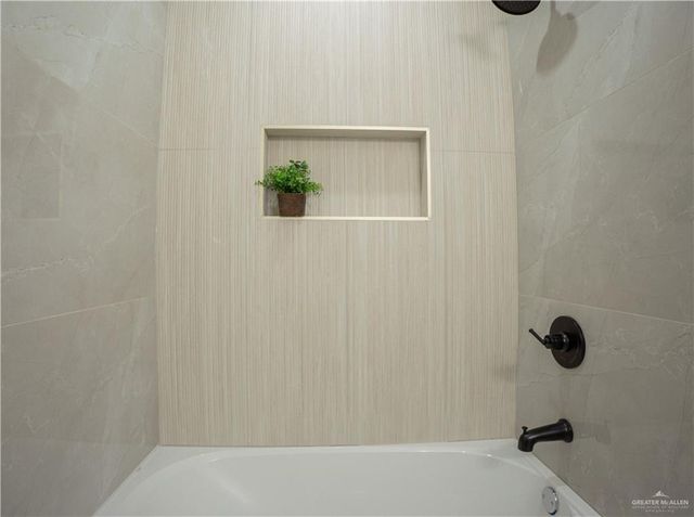 17878 Redwood Street, Combes, TX 78552