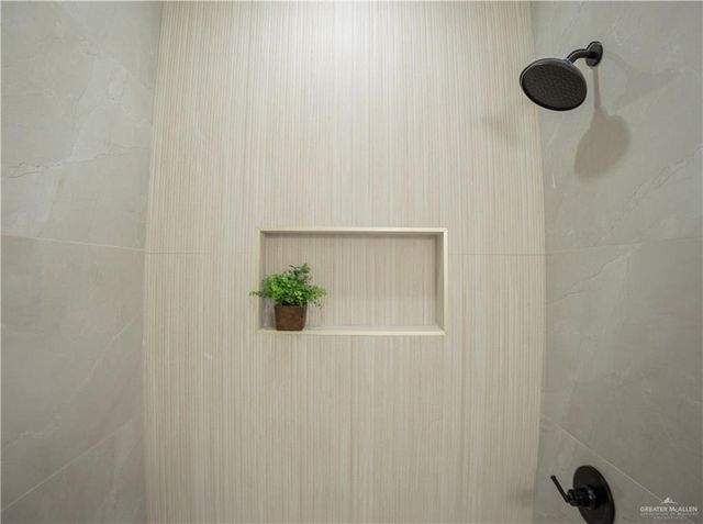 17878 Redwood Street, Combes, TX 78552