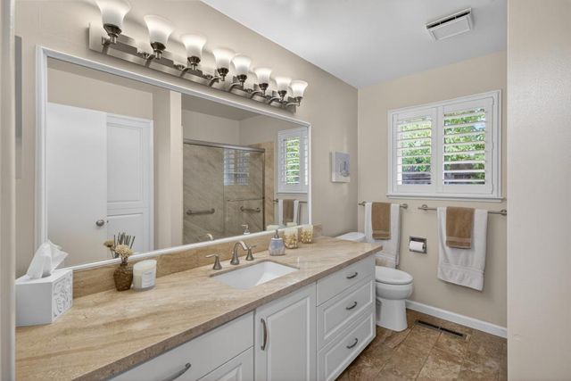 8509 Hans Engel Way, Fair Oaks, CA 95628