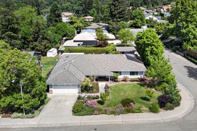 8509 Hans Engel Way, Fair Oaks, CA 95628