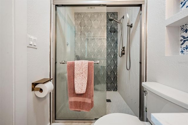 11425 5TH STREET E, Treasure Island, FL 33706