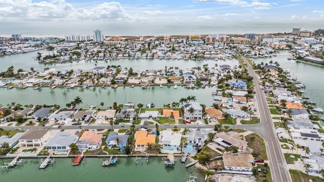 11425 5TH STREET E, Treasure Island, FL 33706