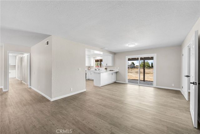 10157 E Avenue R8, Littlerock, CA 93543