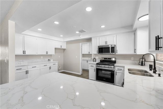 10157 E Avenue R8, Littlerock, CA 93543