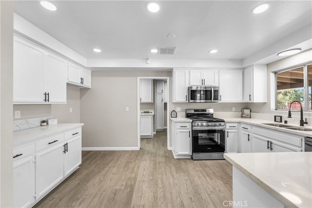 10157 E Avenue R8, Littlerock, CA 93543