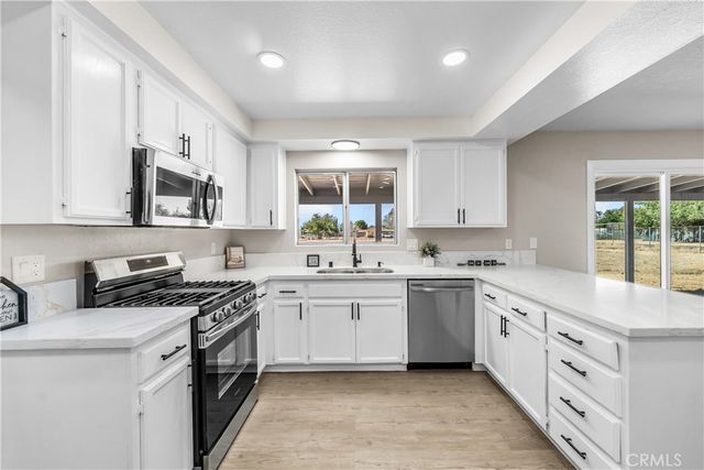 10157 E Avenue R8, Littlerock, CA 93543