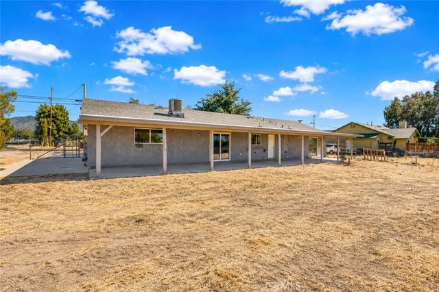 10157 E Avenue R8, Littlerock, CA 93543