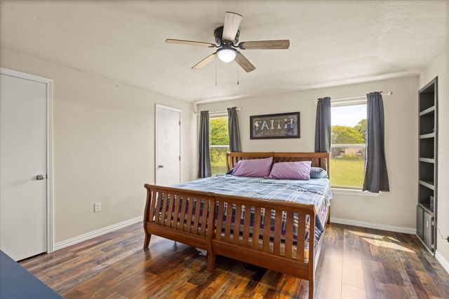 117 Paige Street, Weatherford, TX 76088